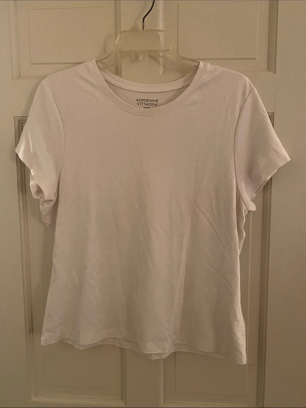 Adrienne Vittadini White Short-Sleeve Crewneck Tee